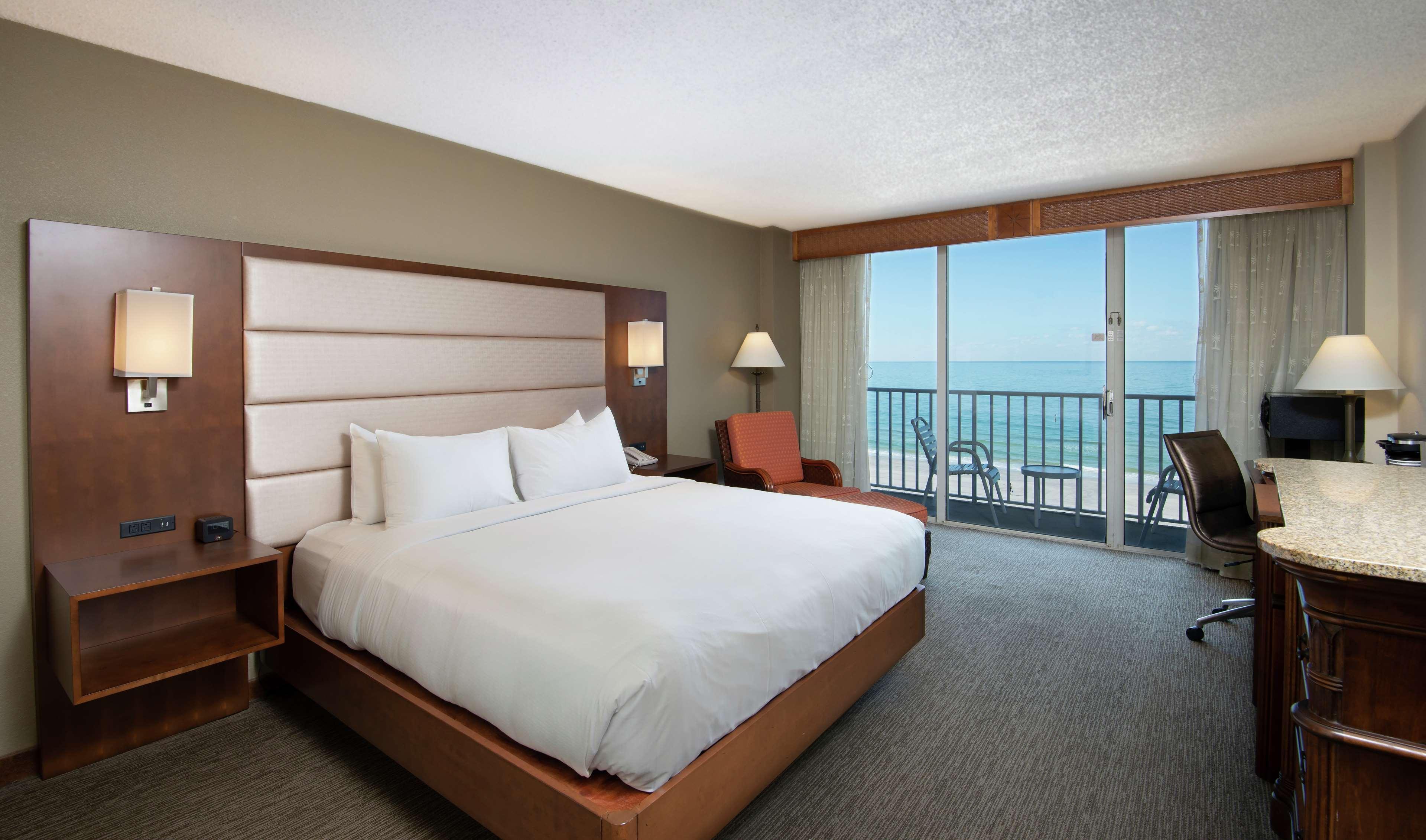 Doubletree Beach Resort By Hilton Tampa Bay - North Redington Beach St. Pete Beach Exterior photo