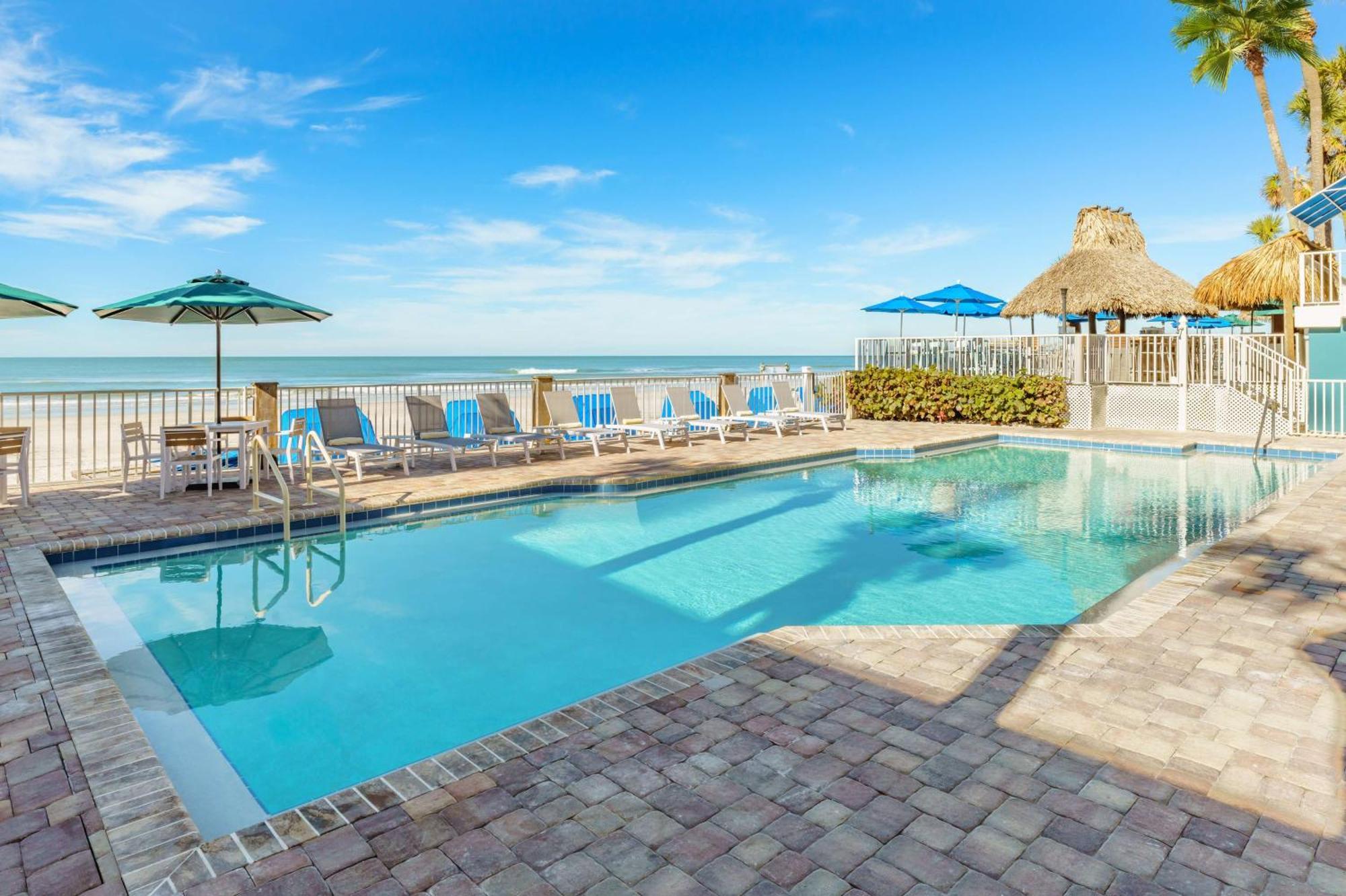 Doubletree Beach Resort By Hilton Tampa Bay - North Redington Beach St. Pete Beach Exterior photo